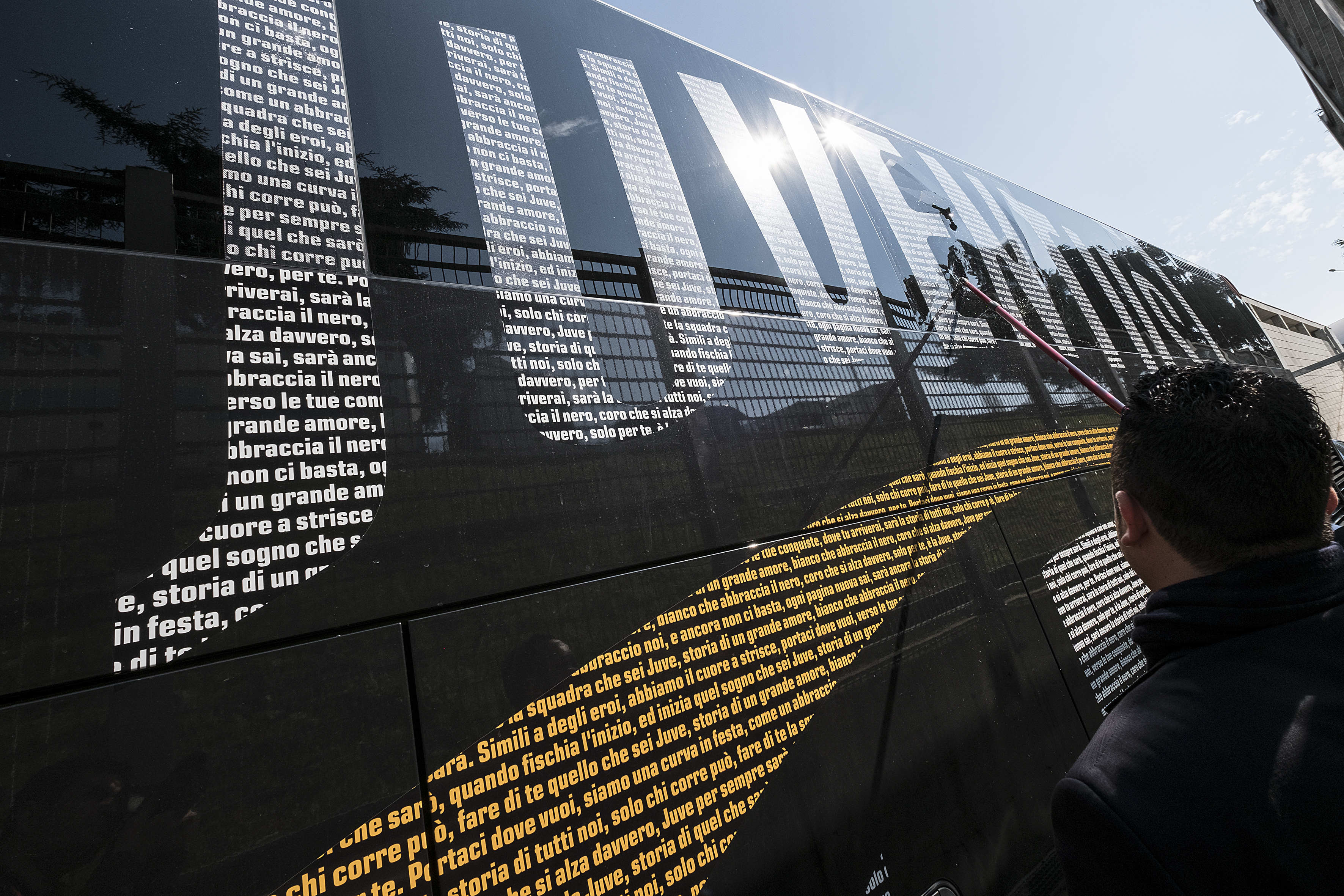 成为不容小 成为不容小