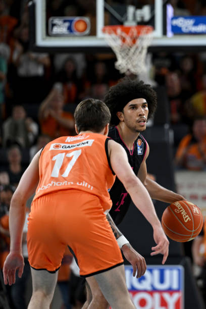 在沉寂一段 在沉寂一段