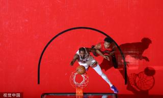 亚历山大 亚历山大