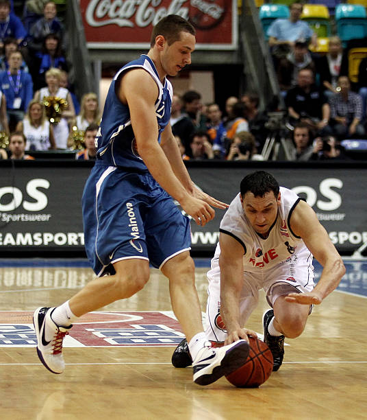 和专家们再 和专家们再